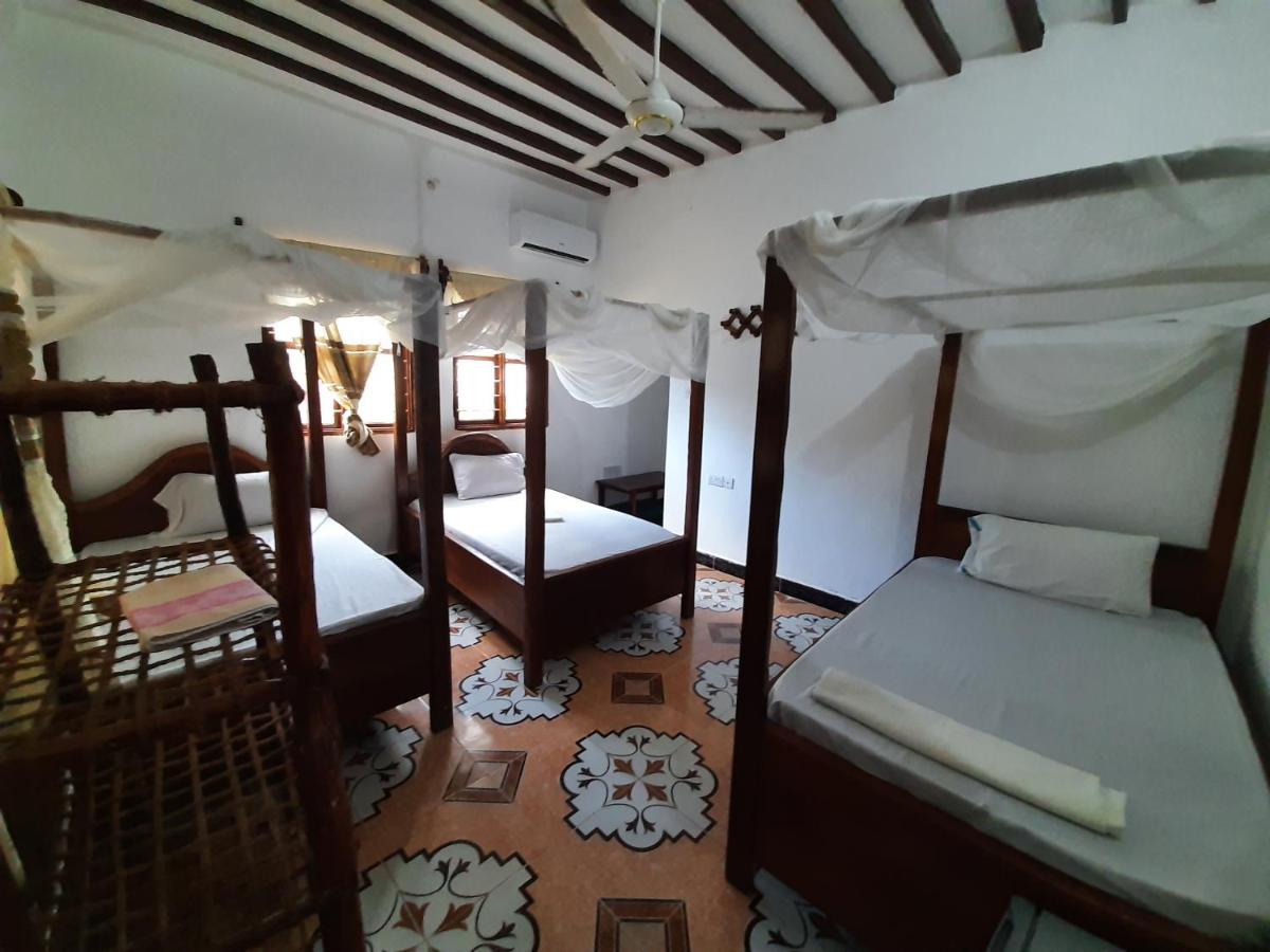 Ames Nungwi Bed & Breakfast Rom bilde