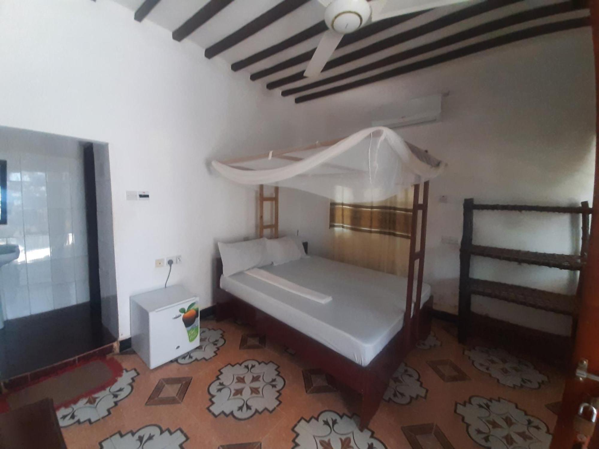 Ames Nungwi Bed & Breakfast Rom bilde