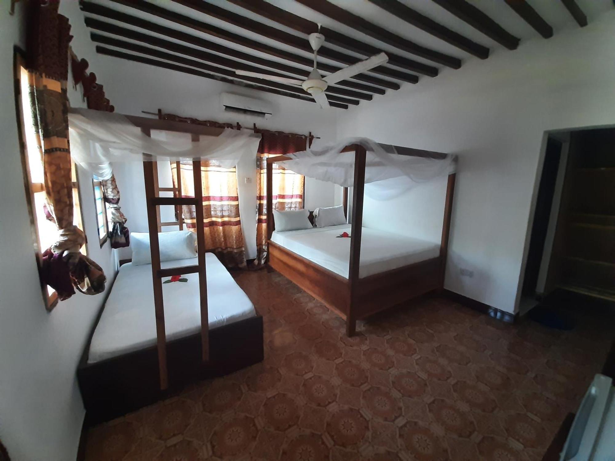 Ames Nungwi Bed & Breakfast Rom bilde